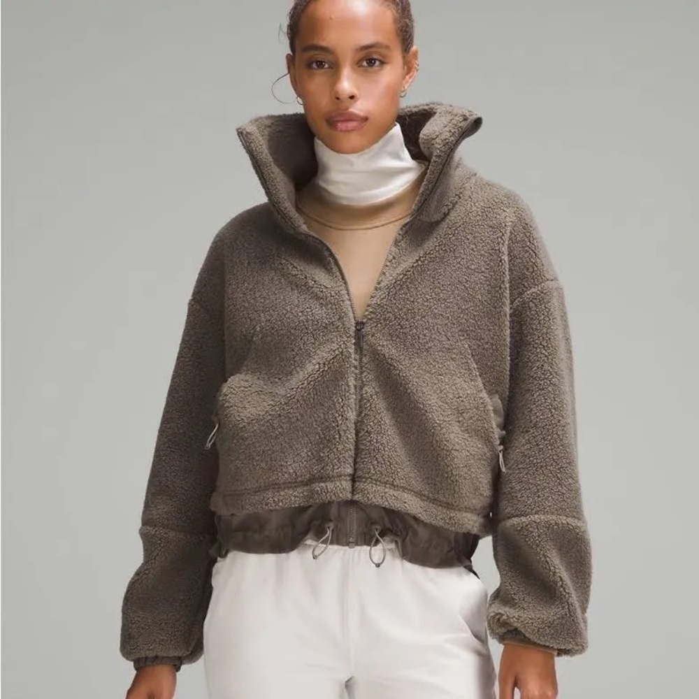 Textured Fleece Cinchable Full Zip in Nomad